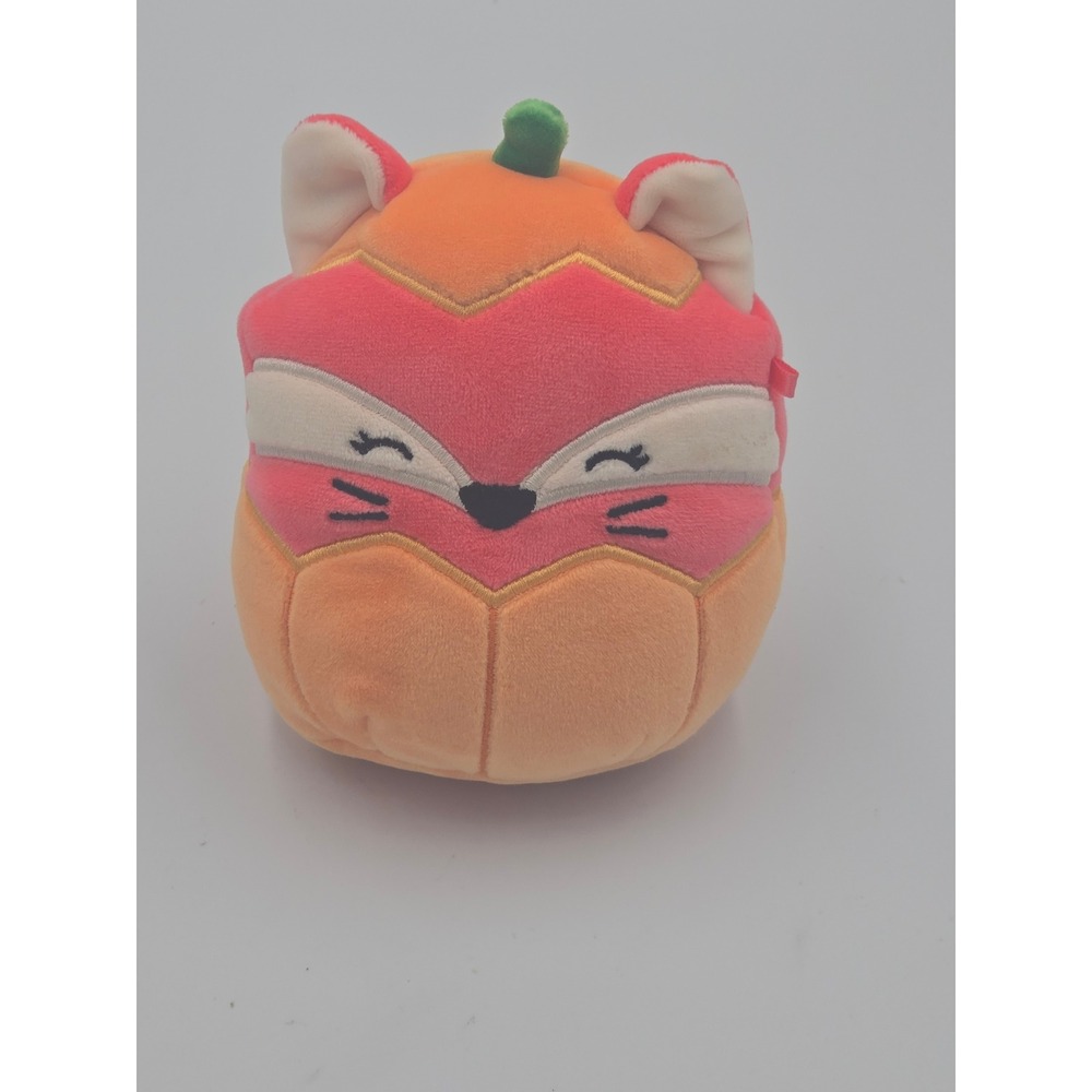 Squishmallows FiFi the Fox Pumpkin Costume 5 Inch Plush Halloween Orange Pink